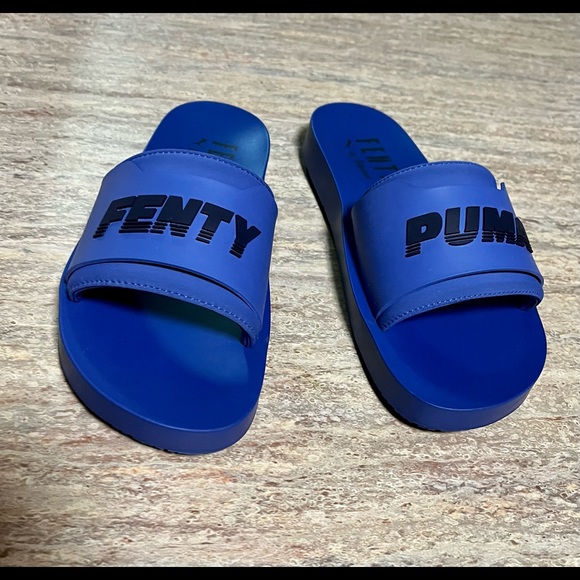 Fenty Puma by Rihanna Royal blue surf slides - Picture 9 of 16